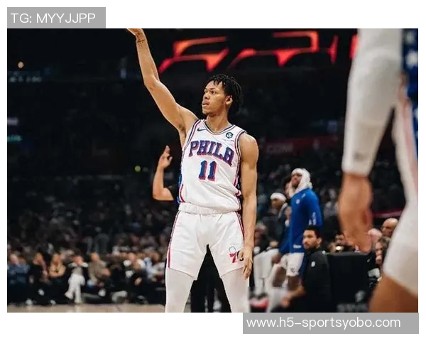 恩比德复出状态良好半场贡献19分3板4助2帽展现强势表现 恩比德复出状态良好半场贡献19分3板4助2帽展现强势表现